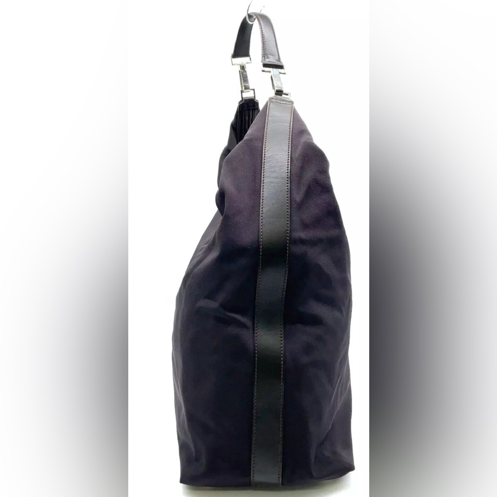 Authentic Gucci Vinatge Nylon Brown Large Hobo shoulder bag/Weekend/travel bag - Picture 5 of 16